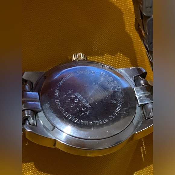 Vintage Women’s Tissot Watch - Picture 5 of 7